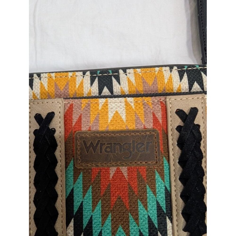 Wrangler southwestern crossbody purse with wallet pouch adjustable strap A4 - Picture 3 of 10